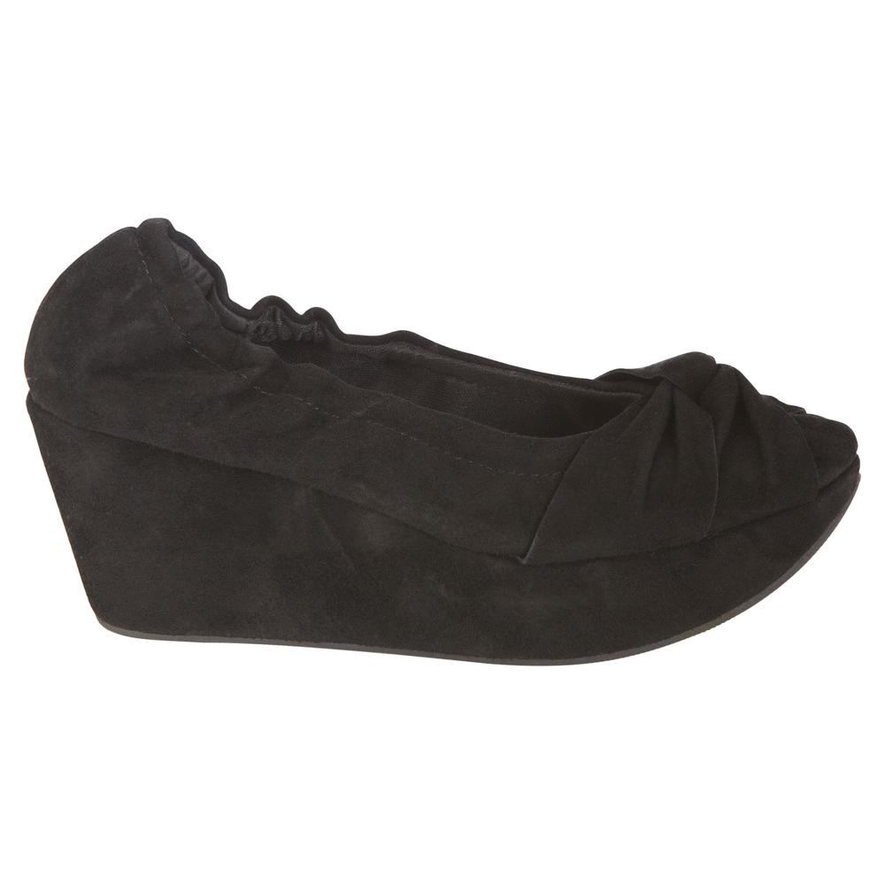Restricted Women's Casual Wedge Shoe Della - Black