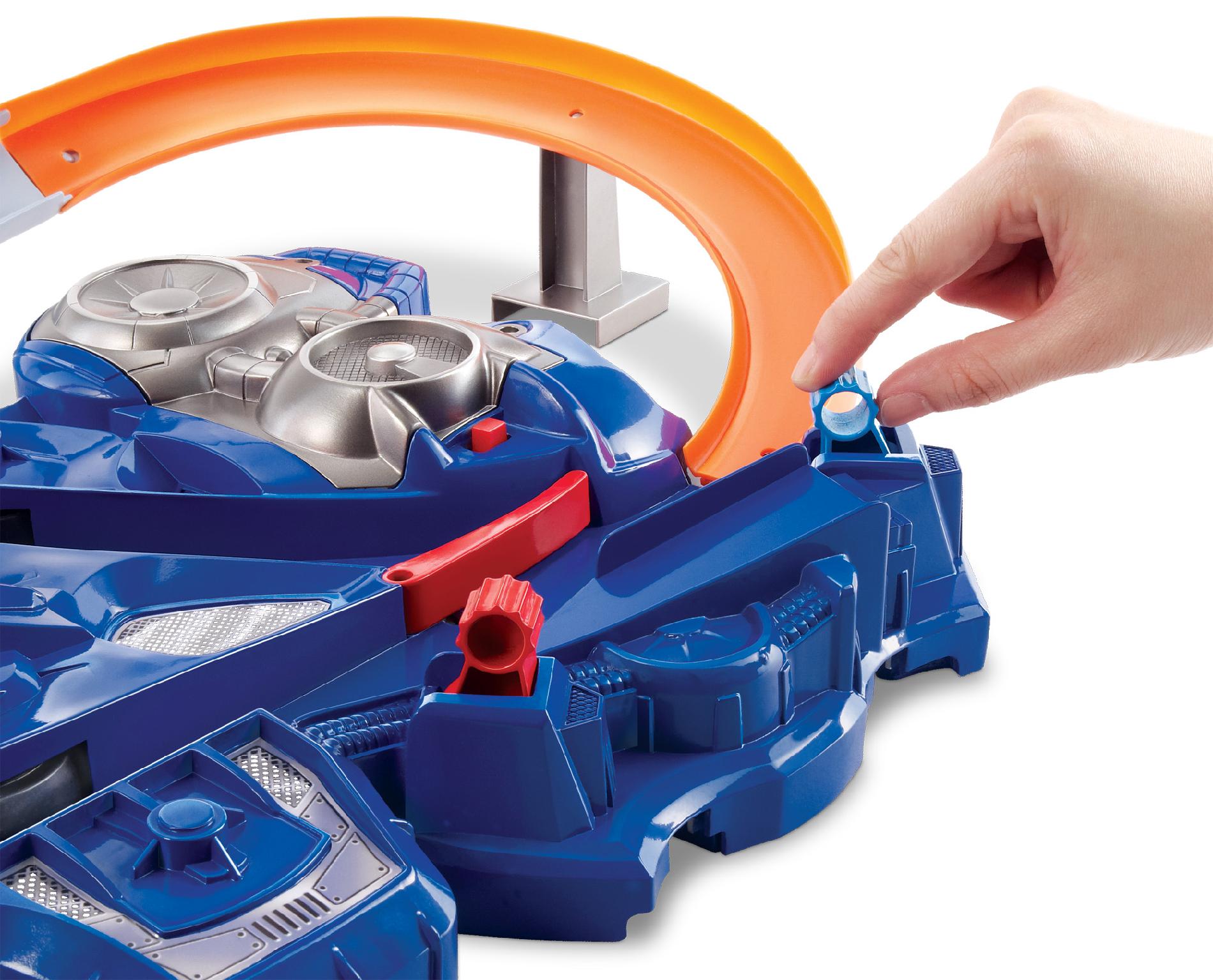 Hot Wheels Triple Track Twister™ Track Set - Toys & Games ...