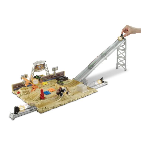 Hot Wheels Monster Jam® Mighty Minis™ Showdown Stadium ...