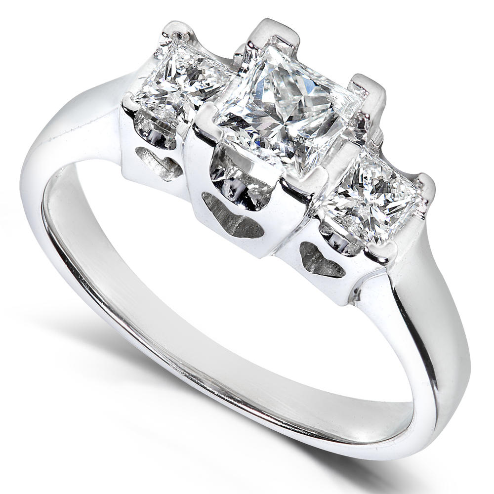 Princess Cut Three-Stone Diamond Engagement Ring 3/4 carat (ct. tw) in 14K White Gold