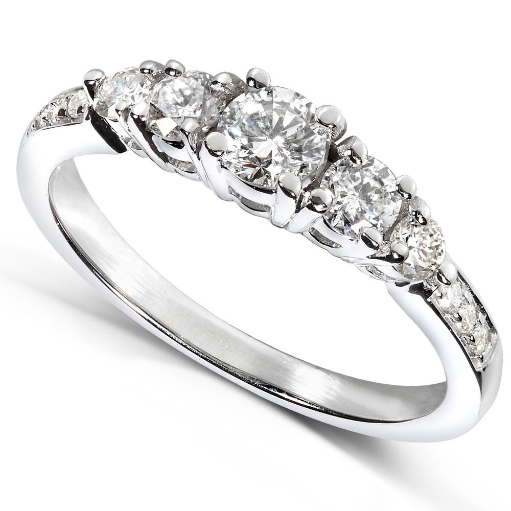 Diamond Engagement Ring 5/8 carat (ct.tw) in 14k White Gold