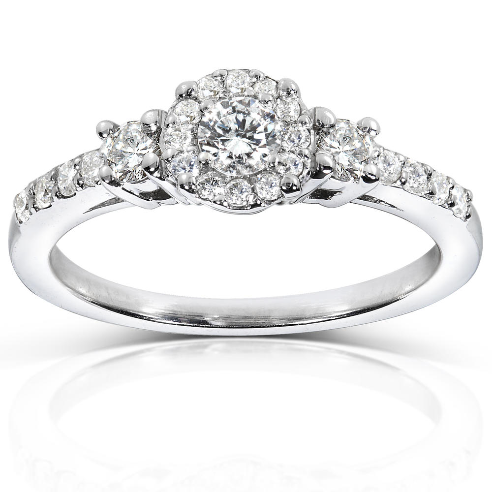 Diamond Engagement Ring 1/2 carat (ct.tw) in 14K White Gold