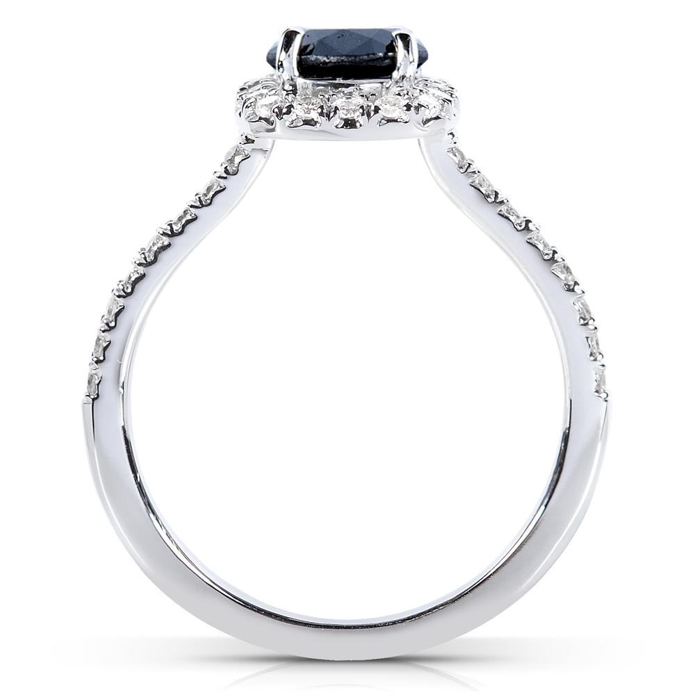 Round Brilliant Black and White Diamond Engagement Ring 3/4 carats (ct.tw) in 14k White Gold
