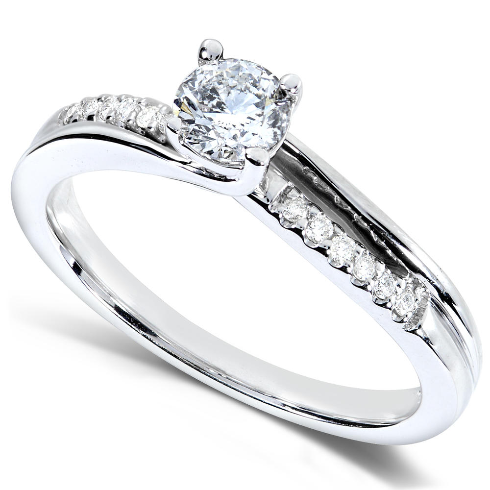 Round Diamond Engagement Ring 3/8 carat (ct.tw) in 14k White Gold