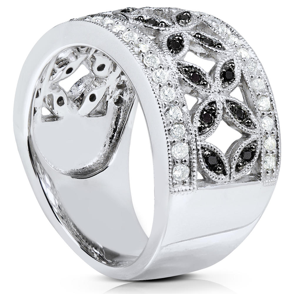 Round Brilliant Black and White Diamond Fashion Floral Band 1/2 carat (ct.tw) in 10K White Gold