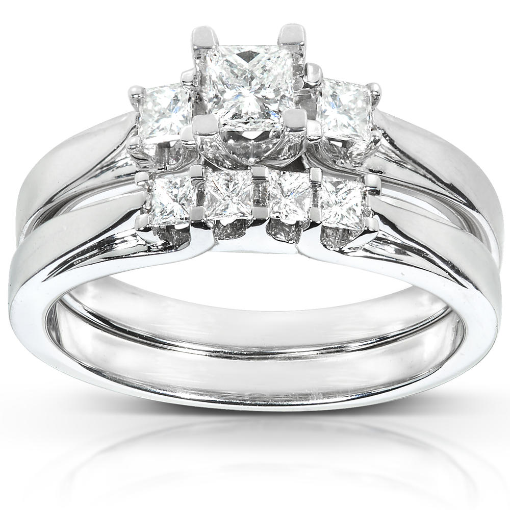 Diamond Wedding Set 1/2 carat (ct.tw) in 14K White Gold