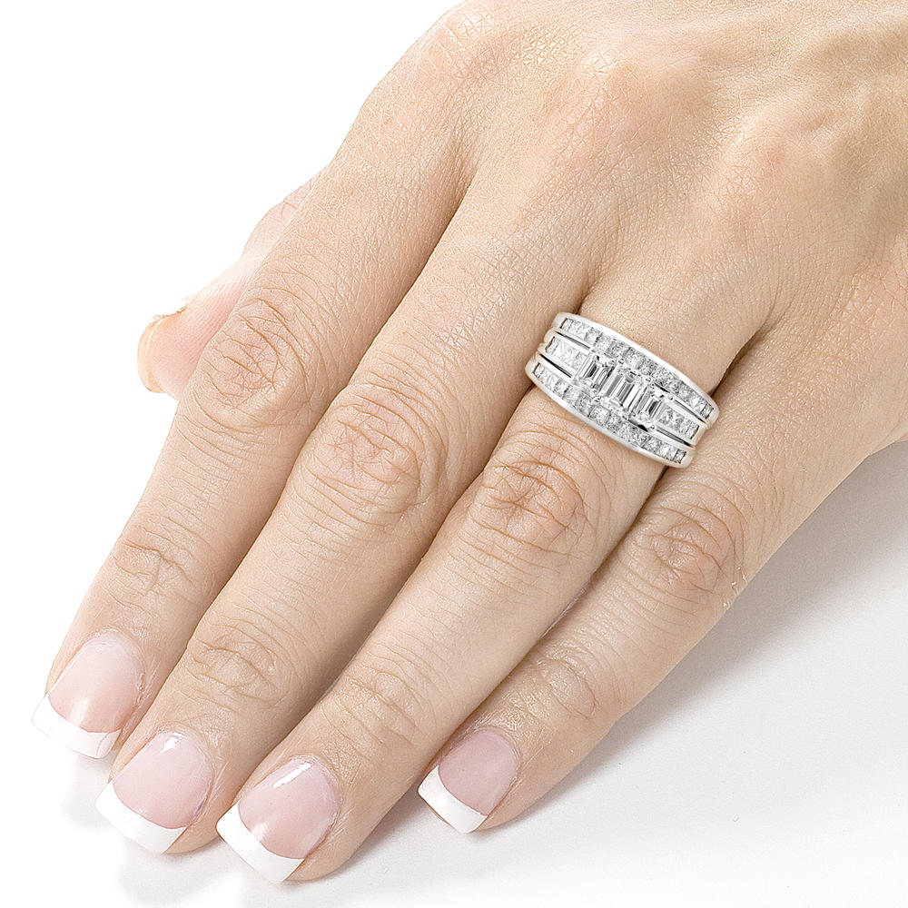 Diamond Engagement Ring and Wedding Band Set 2 5/8 carat (ct.tw) in 14k White Gold (3 Piece Set)