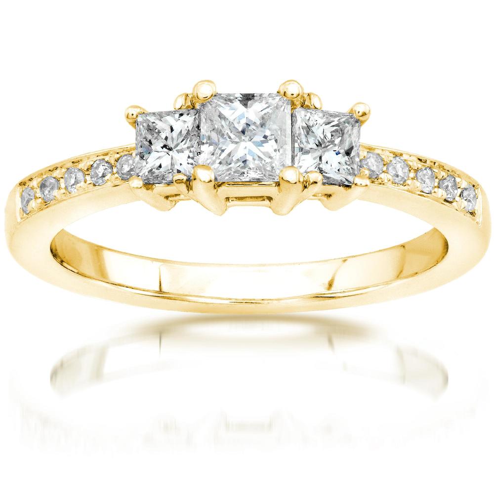 Princess Diamond Three-Stone Engagement Ring 1/2 carat (ct.tw) in 14k Yellow Gold
