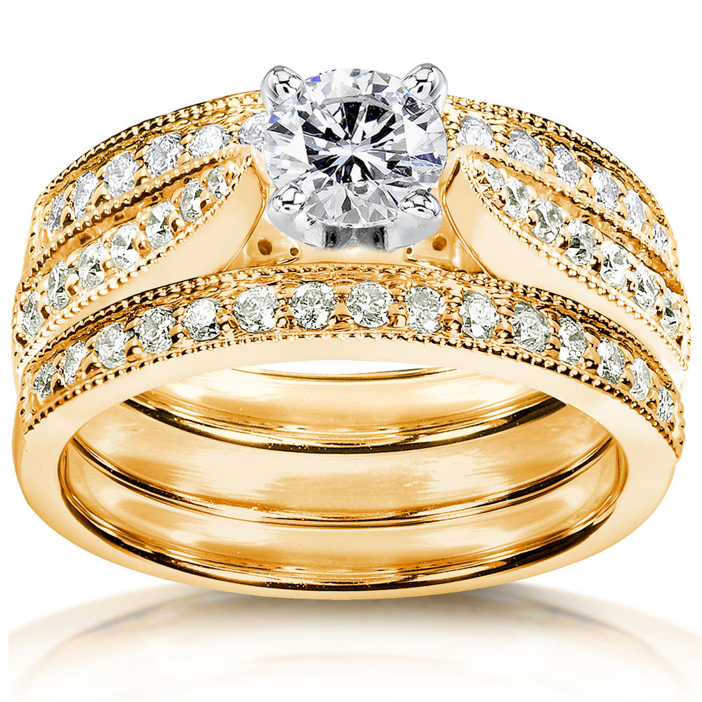 Round-Brilliant Diamond Bridal Set 1 carat (ct.tw) in 14k Yellow Gold (3 Piece Set)