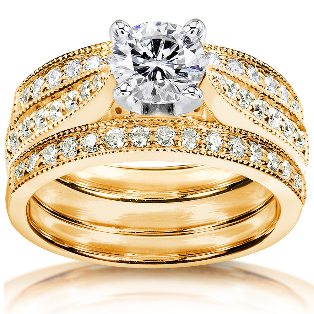 Round-Brilliant Diamond Bridal Set 1 1/2 carat (ct.tw) in 14k Yellow Gold - 3 Piece Set