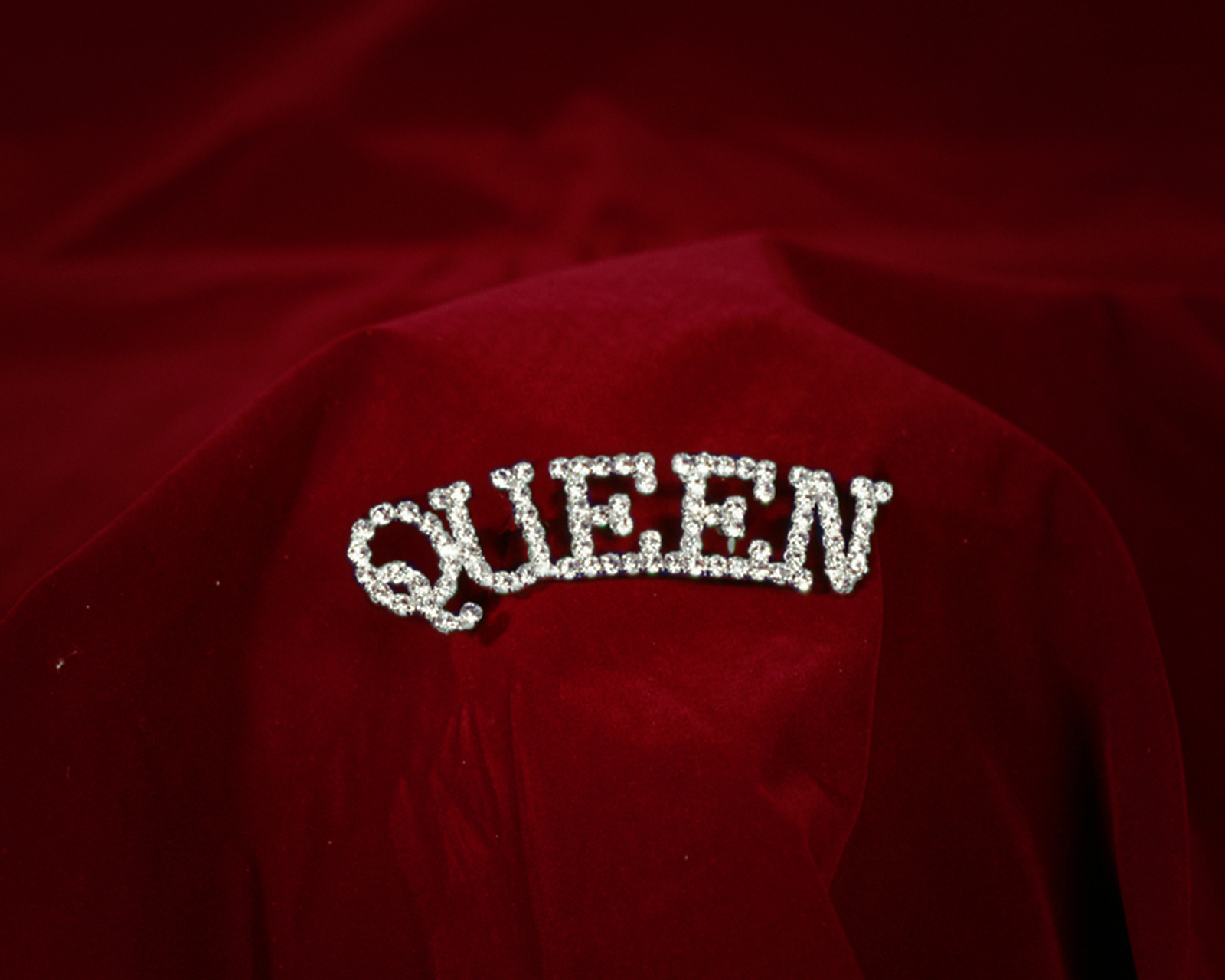 Sterling Games Rhinestone "Queen" Pin