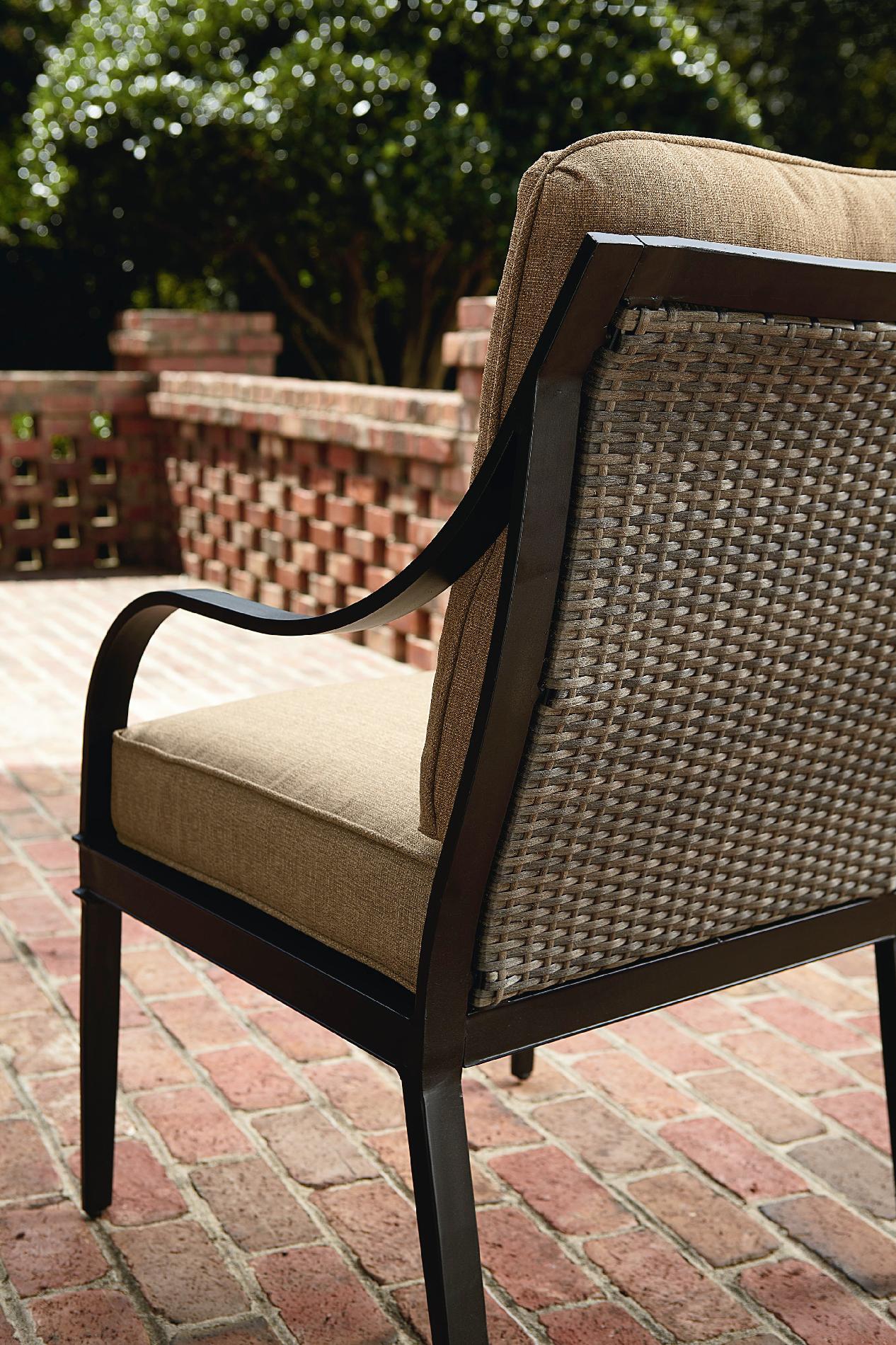 La-Z-Boy Charlotte 7 Piece Dining Set - Outdoor Living ...