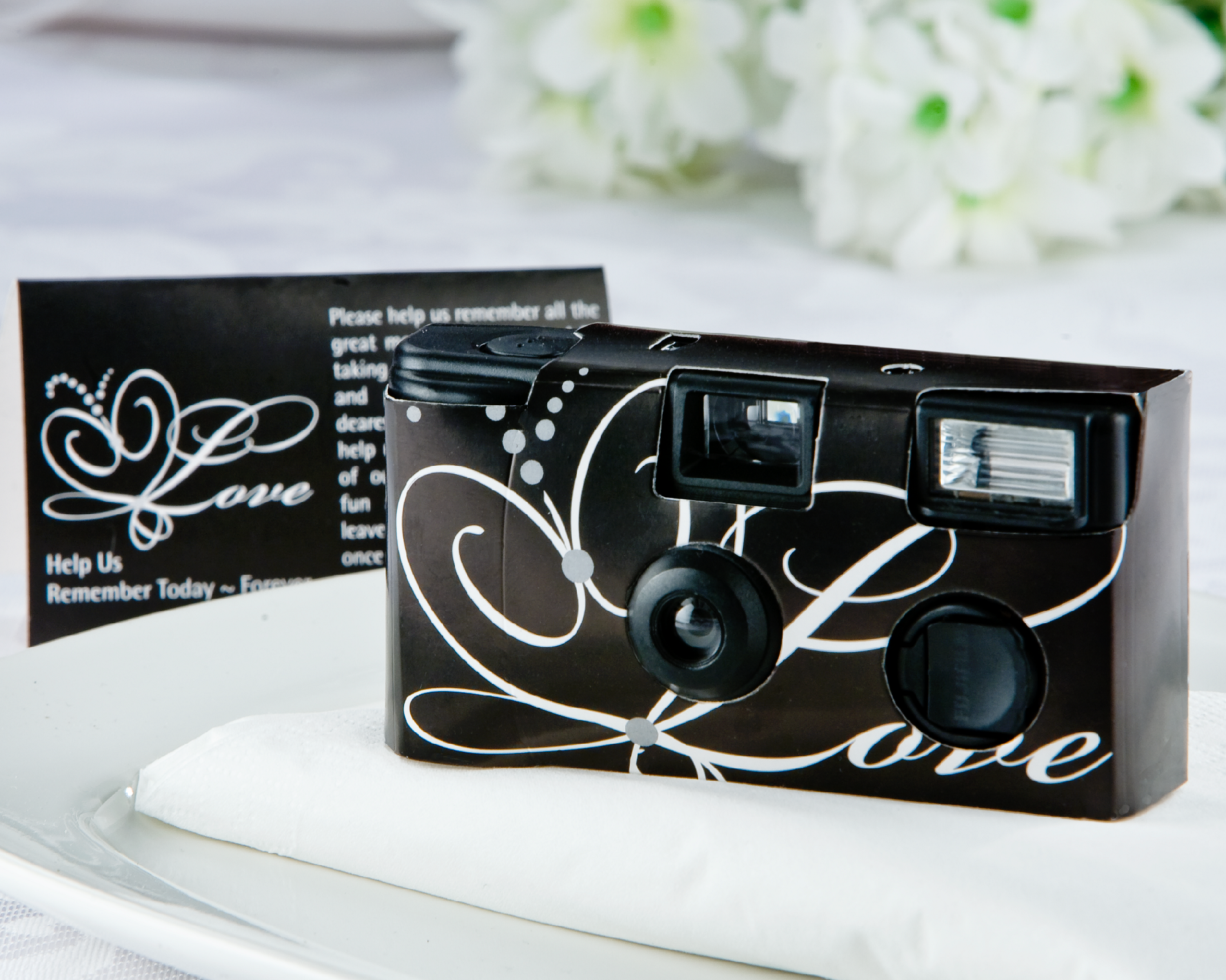 &#8220;Love&#8221; Disposable Wedding Camera with Table Card (Black) [Case Pack of 25]