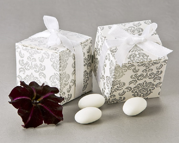 "Classic Damask" Square Favor Box (24 Pack) [Pack of 1]