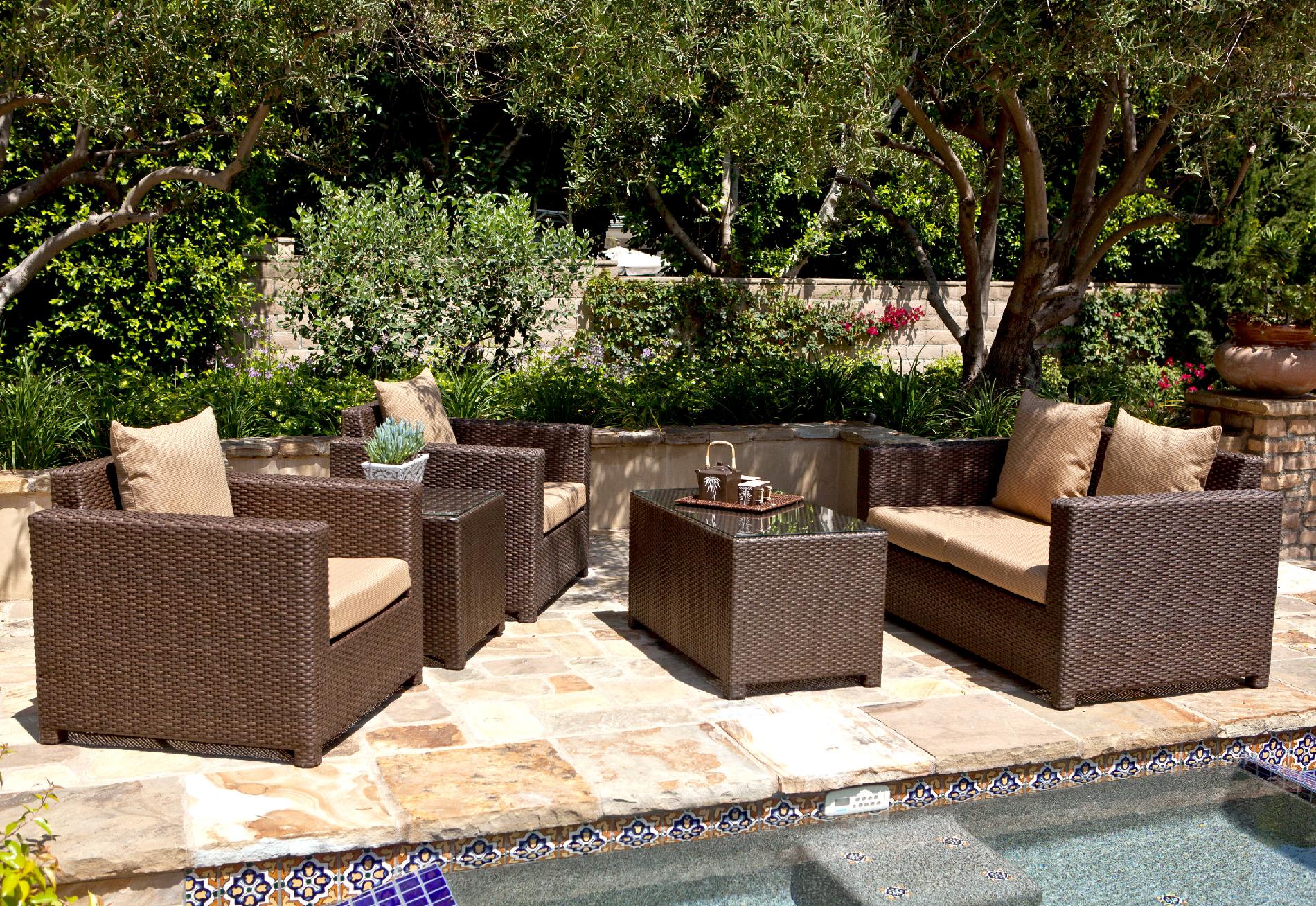 Metro All Weather Wicker 5 Piece Seating Set Brown