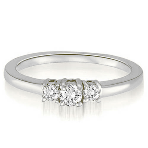 0.37 cttw Round-Cut Platinum Diamond Engagement Ring
