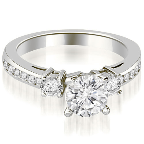 Platinum 0.95 cttw. Round Cut Diamond Engagement Ring (I1, H-I)