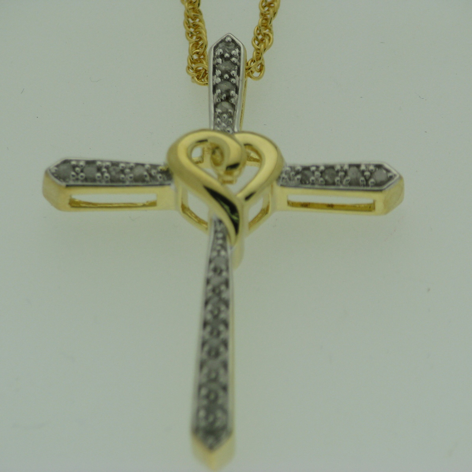 Sterling Silver .15 cttw Diamond Cross Pendant