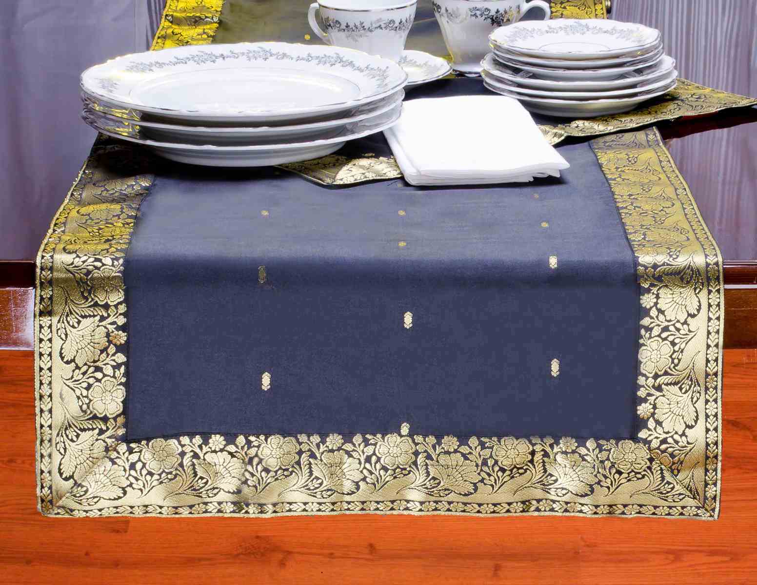 Indian Selections Black-Hand Crafted Table Runner (India) Indian Selections Black-Hand Crafted Table Runner (India)
