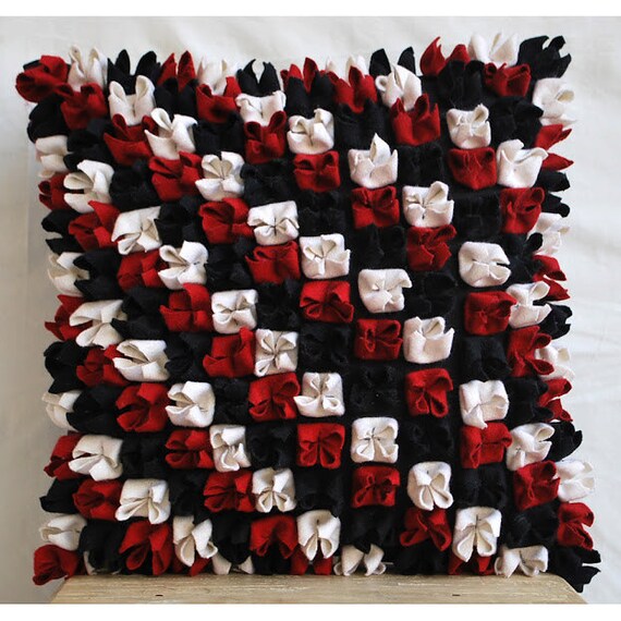 Red Pillow Shams, Felt 24"x24" 3D Red, Black And Ivory Origami Pattern Pillow Shams - Red N Black Blossom