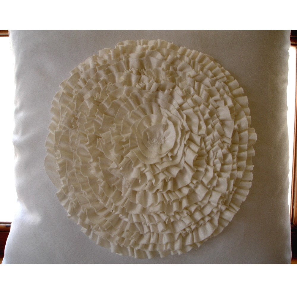 White Euro Pillow Covers, Faux Suede 26"x26" Vinage Style Frills Medallion Euro Pillow Shams - Vintage Bloom