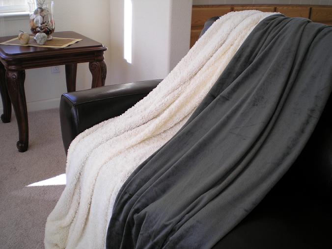 OctoRose � SUPER SOFT Queen FAUX FUR / MICRO FIBER BLANKET / Bedspread / Throw - Olive Green at Sears.com