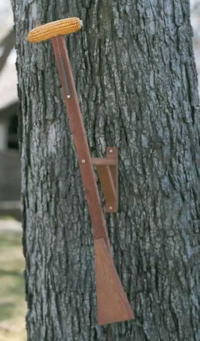 Looker Squirrel Stick Squirrel Stick Bird Feeder