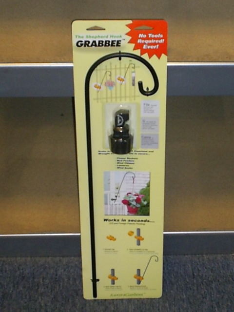 Aurora Gardens Small Grabbee With Shepherd Hook