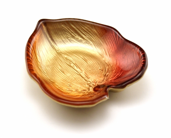 Arda Glassware 67380130 Palm Leaf Handmade 3&44;5x4 Inch Leaf Dish Set of 4 Metallic Golden- Orange- Red