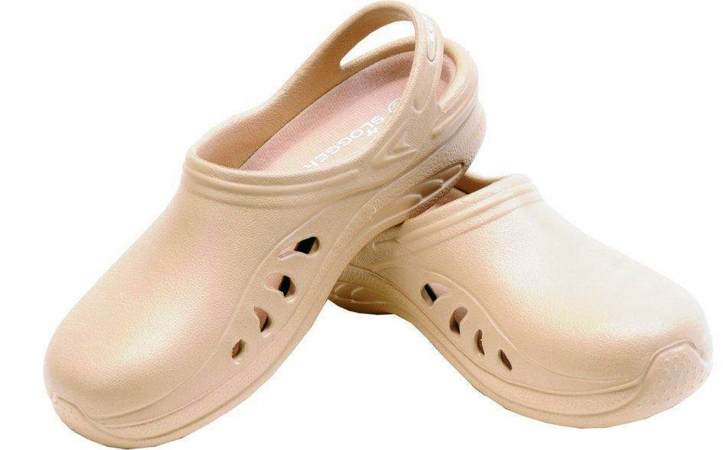 Sloggers Size 9 Pita Womens Ultra Light Slogger Clog  301PT09 at Sears.com