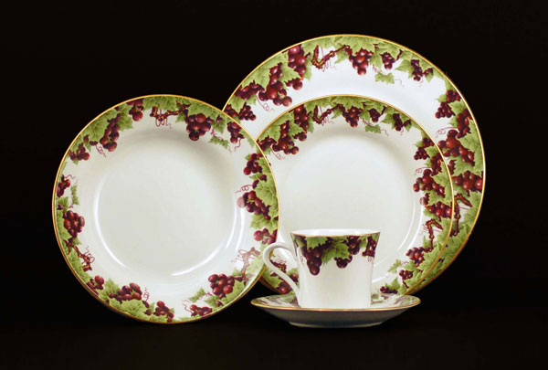 Euland China Ds1 002g Grapes Dinnerware Set Service for 8