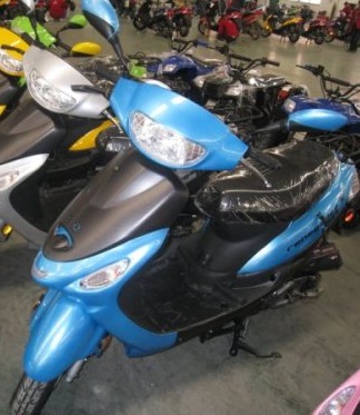 Renegade TPGS-805 TEAL Gas 49cc Moped Scooter w/ Rear Mounted Storage Trunk at Sears.com