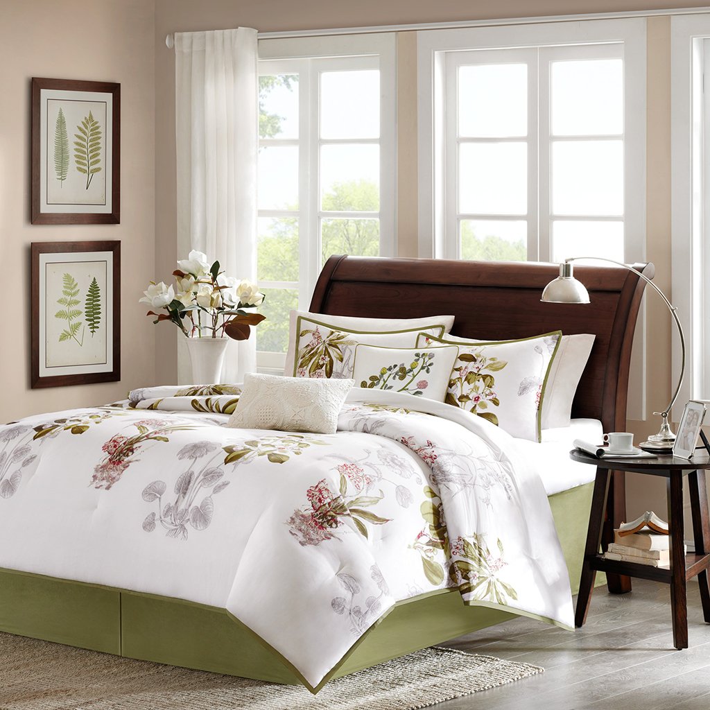 E&E Co. Ltd DBA JLA Home Harbor House Eternity 4Piece Comforter Set