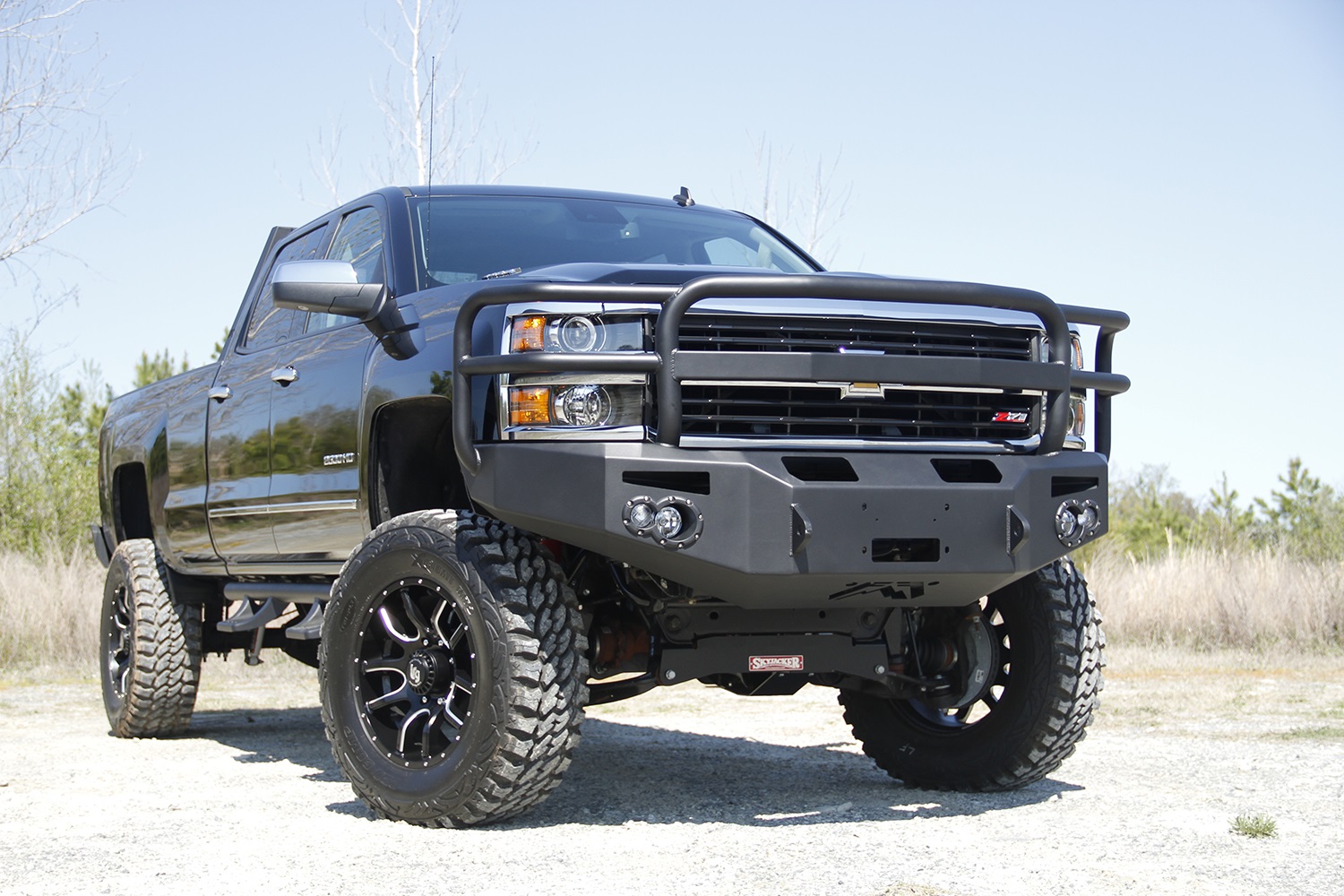 UPC 005810100018 product image for Fab Fours CH05-A1350-1 Heavy Duty Winch Bumper | upcitemdb.com