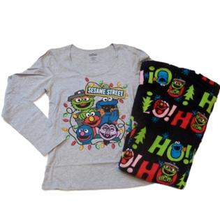 Sesame Street Sesame Street Womens Elmo Pajamas Fleece Sleep Lounge Pants PJs Bottoms T-Shirt Sesame Street Sesame Street Womens Elmo Pajamas Fleece Sleep Lounge Pants PJs Bottoms T-Shirt