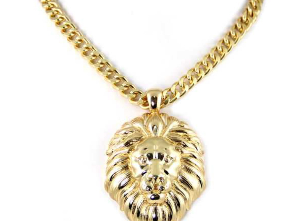 Trendy Silvertone Lion Pendant 18 Trendy Silvertone Lion Pendant 18