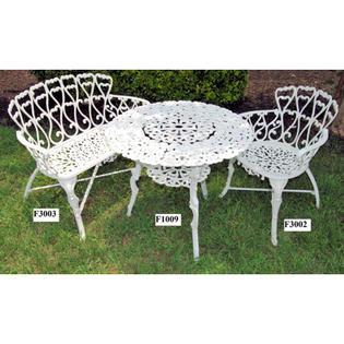 Jj International Heart Love Dining Set (3 Pieces) - Finish: Black Jj International Heart Love Dining Set (3 Pieces) - Finish: Black