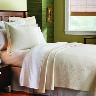 Caravelle Matelassé Season Brook Hill Coverlet - Size: Queen, Color: Ecru Caravelle Matelassé Season Brook Hill Coverlet - Size: Queen, Color: Ecru