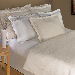 LaMont Majestic Coverlet - Size: Queen, Color: Ecru LaMont Majestic Coverlet - Size: Queen, Color: Ecru
