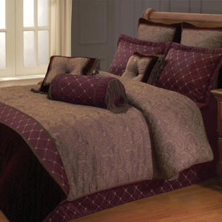 Hallmart Collectibles Opulent Paisley Comforter Set - Size: Queen, Color: Burgundy Hallmart Collectibles Opulent Paisley Comforter Set - Size: Queen, Color: Burgundy