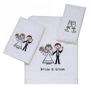 Avanti Linens Bride and Groom 4 Piece Towel Set Avanti Linens Bride and Groom 4 Piece Towel Set