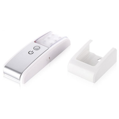 GGI INTERNATIONAL Wireless Adjustable LED Accent Light with Motion Sensor GGI INTERNATIONAL Wireless Adjustable LED Accent Light with Motion Sensor