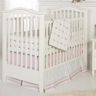 Whistle and Wink Tufted Crib Bedding Collection Whistle and Wink Tufted Crib Bedding Collection