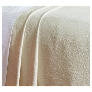 Caravelle Matelassé Season Brook Hill Coverlet - Size: King, Color: Ecru Caravelle Matelassé Season Brook Hill Coverlet - Size: King, Color: Ecru