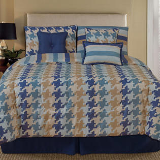 HFI Palmetto Print Works Pixel 7 Piece Comforter Set - Size: King HFI Palmetto Print Works Pixel 7 Piece Comforter Set - Size: King
