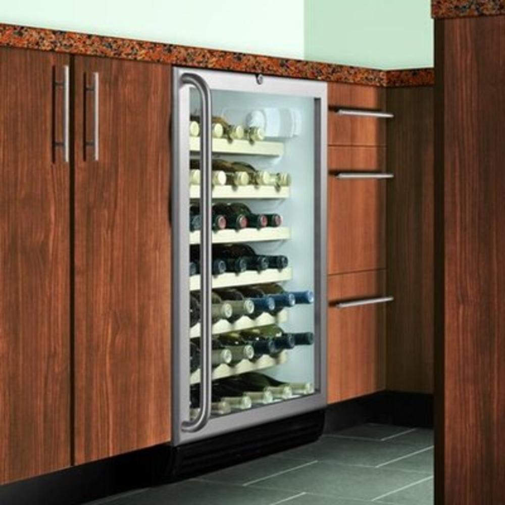 Single Zone Built-In Wine Refrigerator