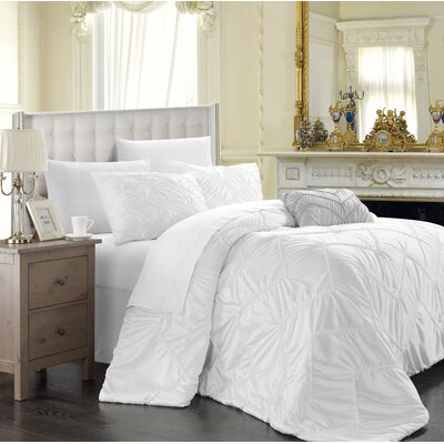 Isabella 5 Piece Comforter Set - Size: Queen, Color: White