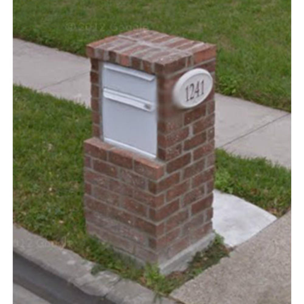 Curbside Delivery Mail Vault with Locking Letterbox - Color: White