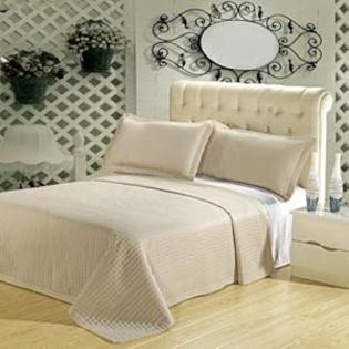 sheetsnthings 5PC Luxury Twin Size Beige Checkered Quilted Wrinkle Free Microfiber Coverlets Set plus Twin Sheet set sheetsnthings 5PC Luxury Twin Size Beige Checkered Quilted Wrinkle Free Microfiber Coverlets Set plus Twin Sheet set