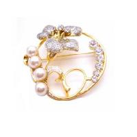 Fashion Jewelry For Everyone Collections Round Wedding Cake Brooch Gold Brooch Flower & Diamante Stud & Pearls at Sears.com